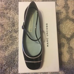 MARC JACOBS “Poppy” Mary Jane Patent Flats